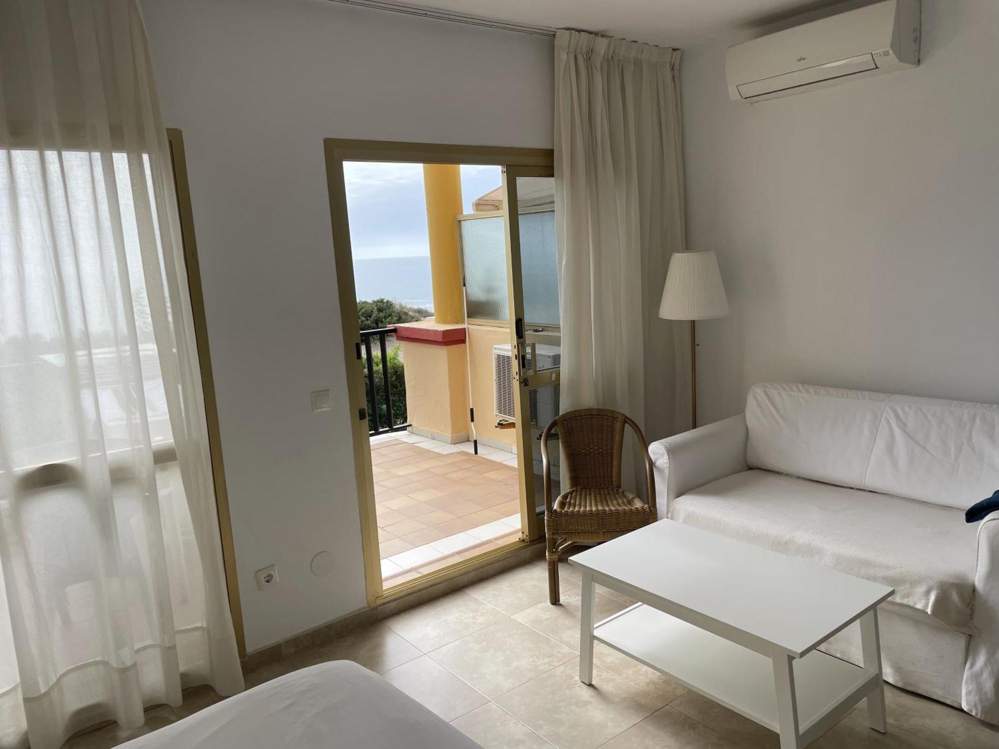 Estudio Con Insuperables Vistas Al Mar: Aparcamiento Marbella Luaran gambar