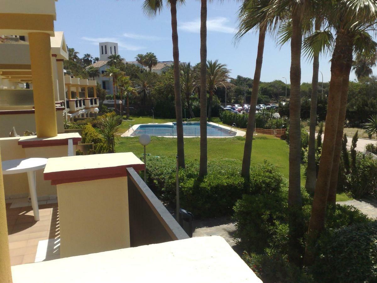 Estudio Con Insuperables Vistas Al Mar: Aparcamiento Marbella Luaran gambar