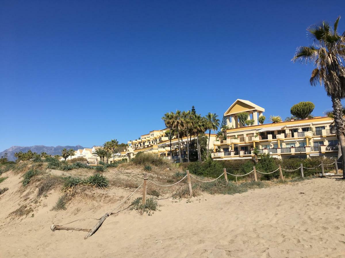 Estudio Con Insuperables Vistas Al Mar: Aparcamiento Marbella Luaran gambar