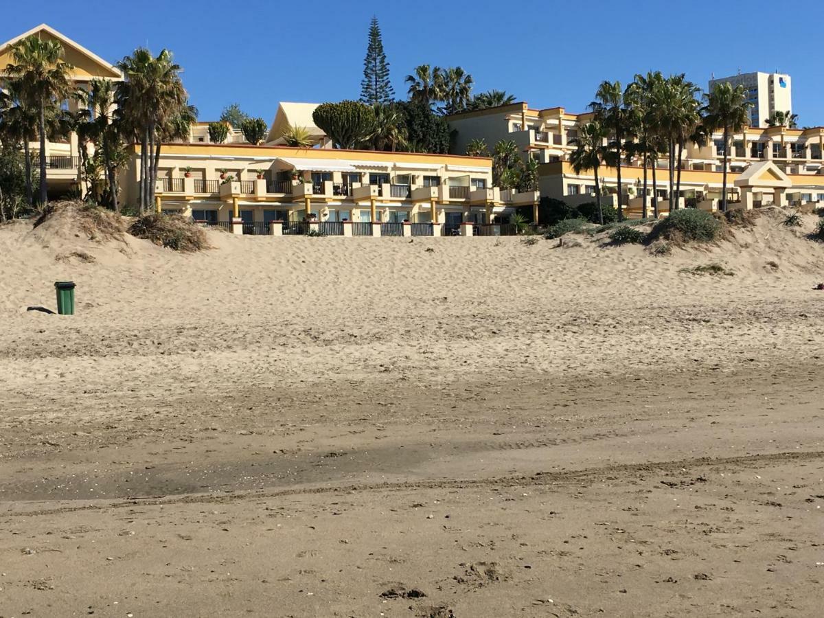 Estudio Con Insuperables Vistas Al Mar: Aparcamiento Marbella Luaran gambar