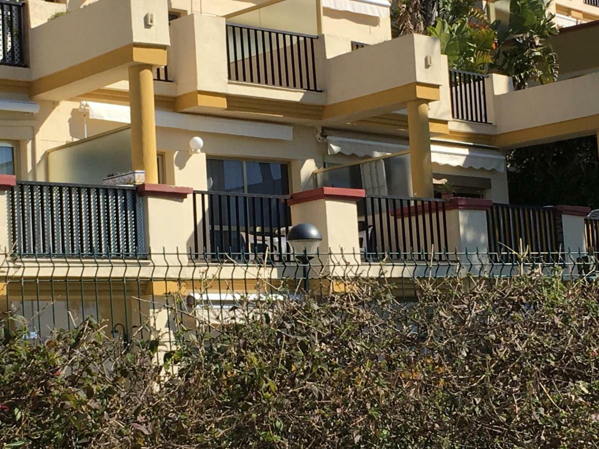 Estudio Con Insuperables Vistas Al Mar: Aparcamiento Marbella Luaran gambar