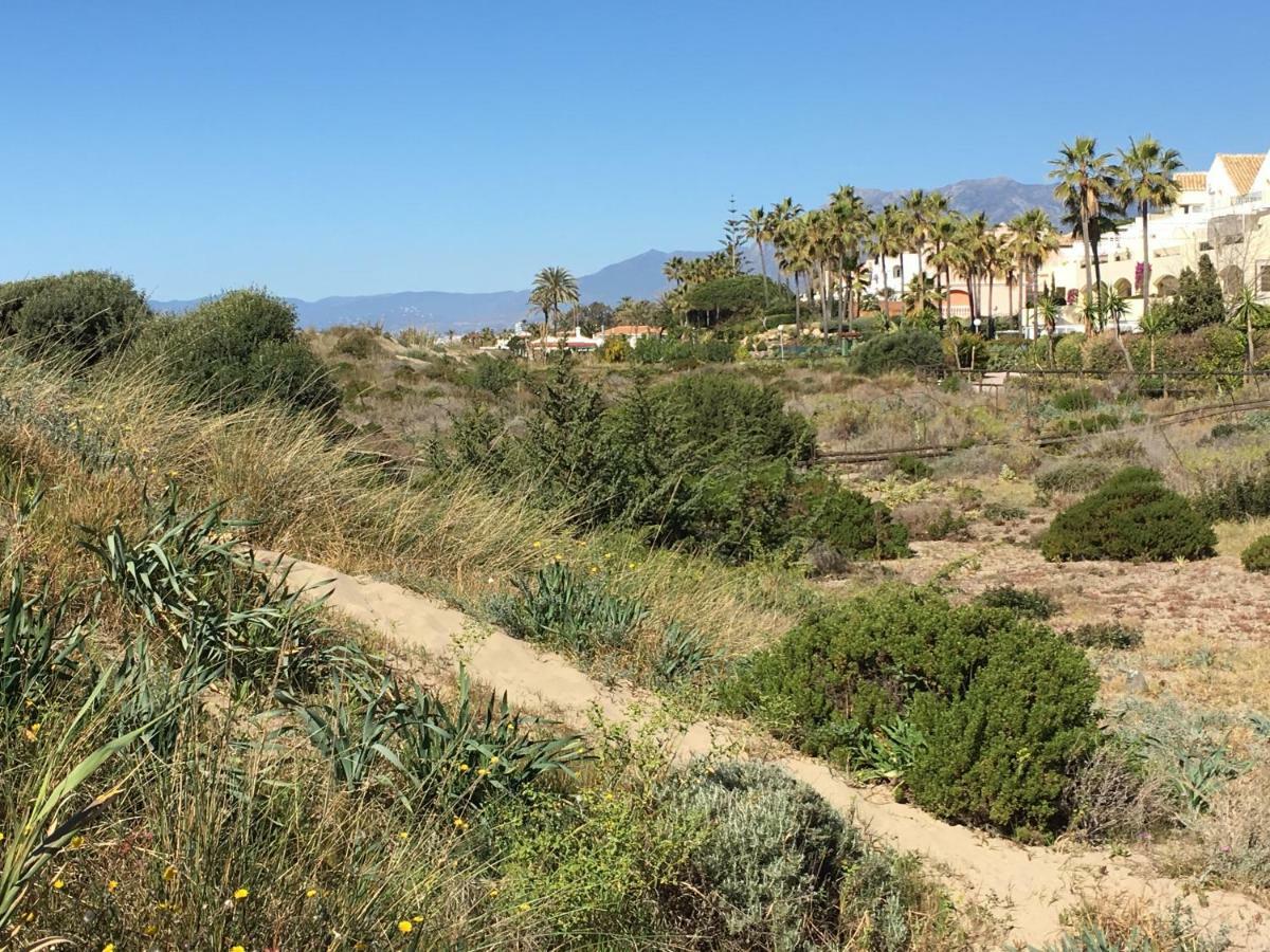 Estudio Con Insuperables Vistas Al Mar: Aparcamiento Marbella Luaran gambar
