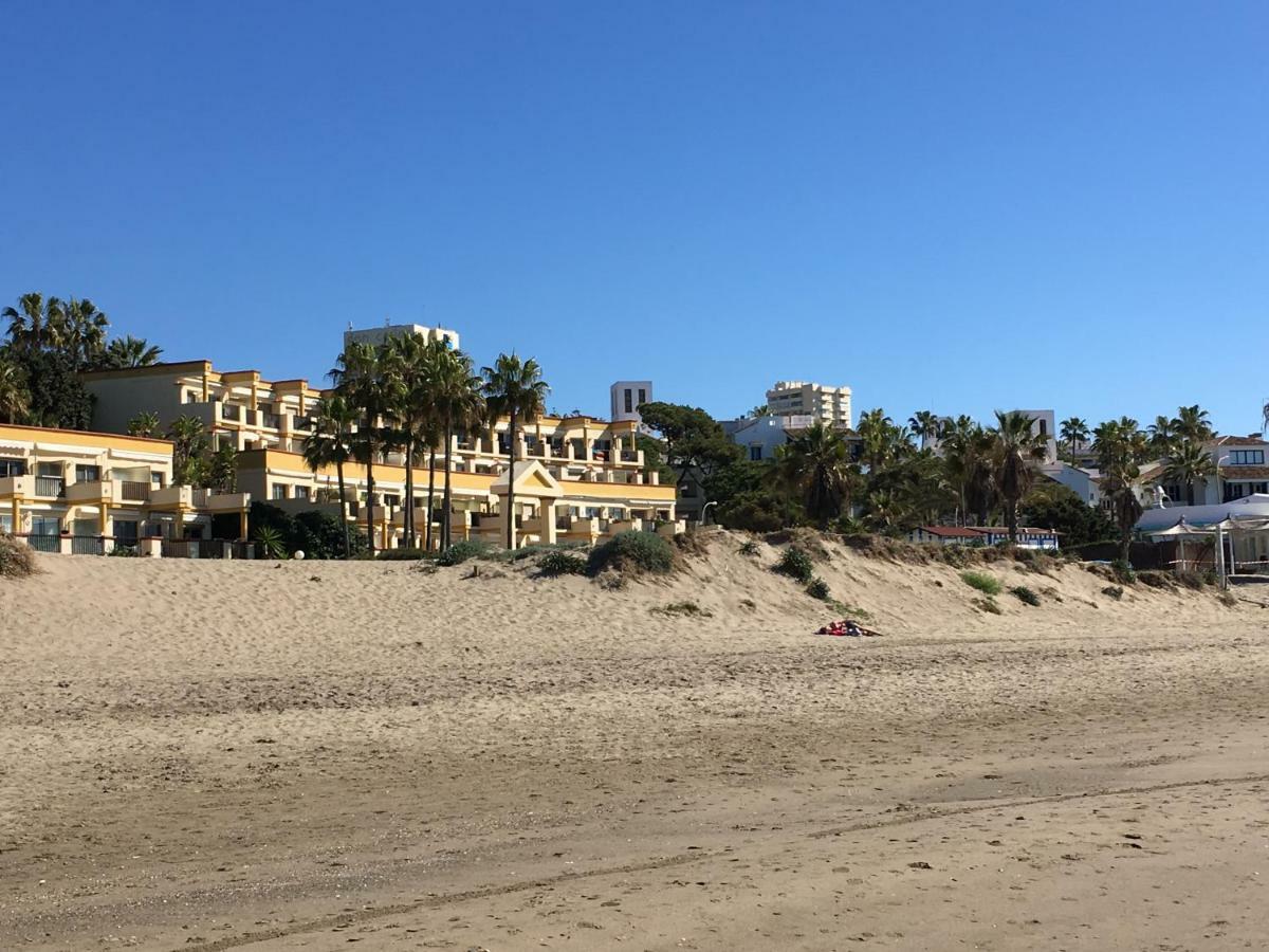 Estudio Con Insuperables Vistas Al Mar: Aparcamiento Marbella Luaran gambar